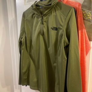 The North Face Women's Tech Glacier 1/4 Zip Fleece